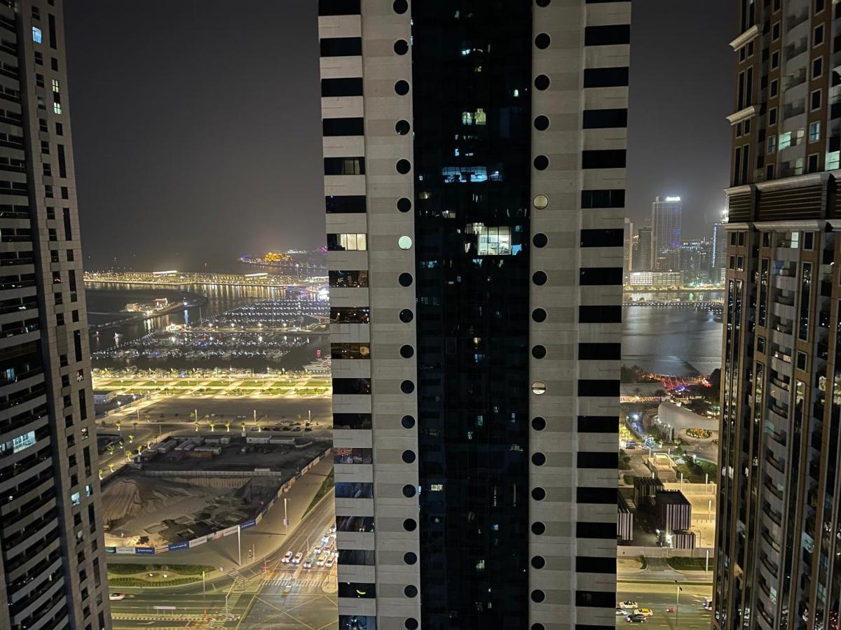 Sea View 1Br Apartment - Marina Pinnacle Dubai Exterior photo