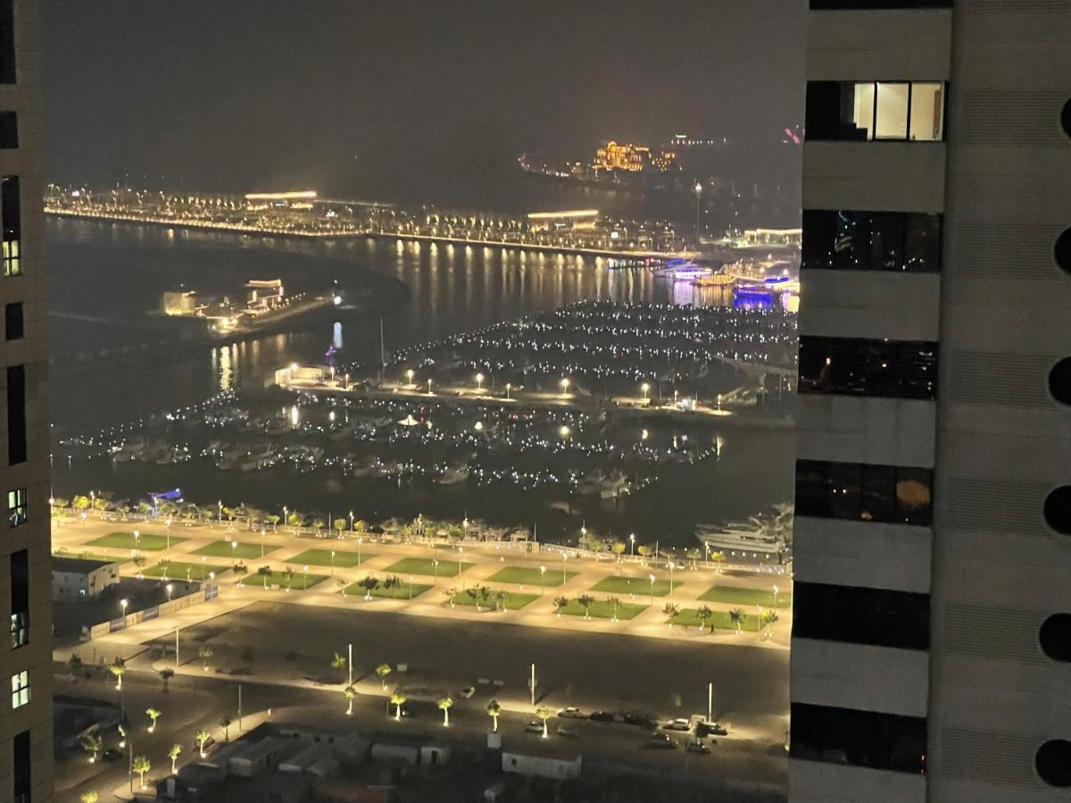 Sea View 1Br Apartment - Marina Pinnacle Dubai Exterior photo